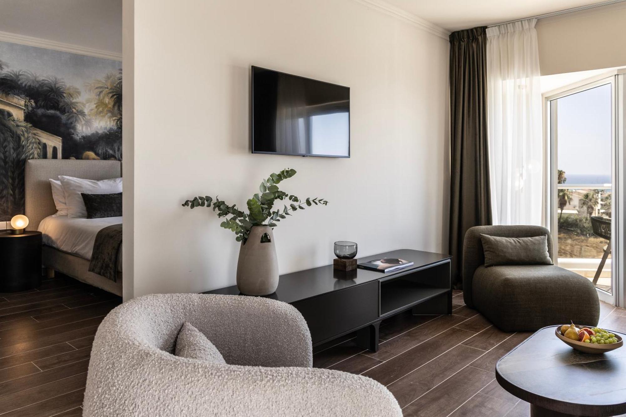 Cali Resort & Spa Designed For Adults By Louis Hotels Peyia Bagian luar foto