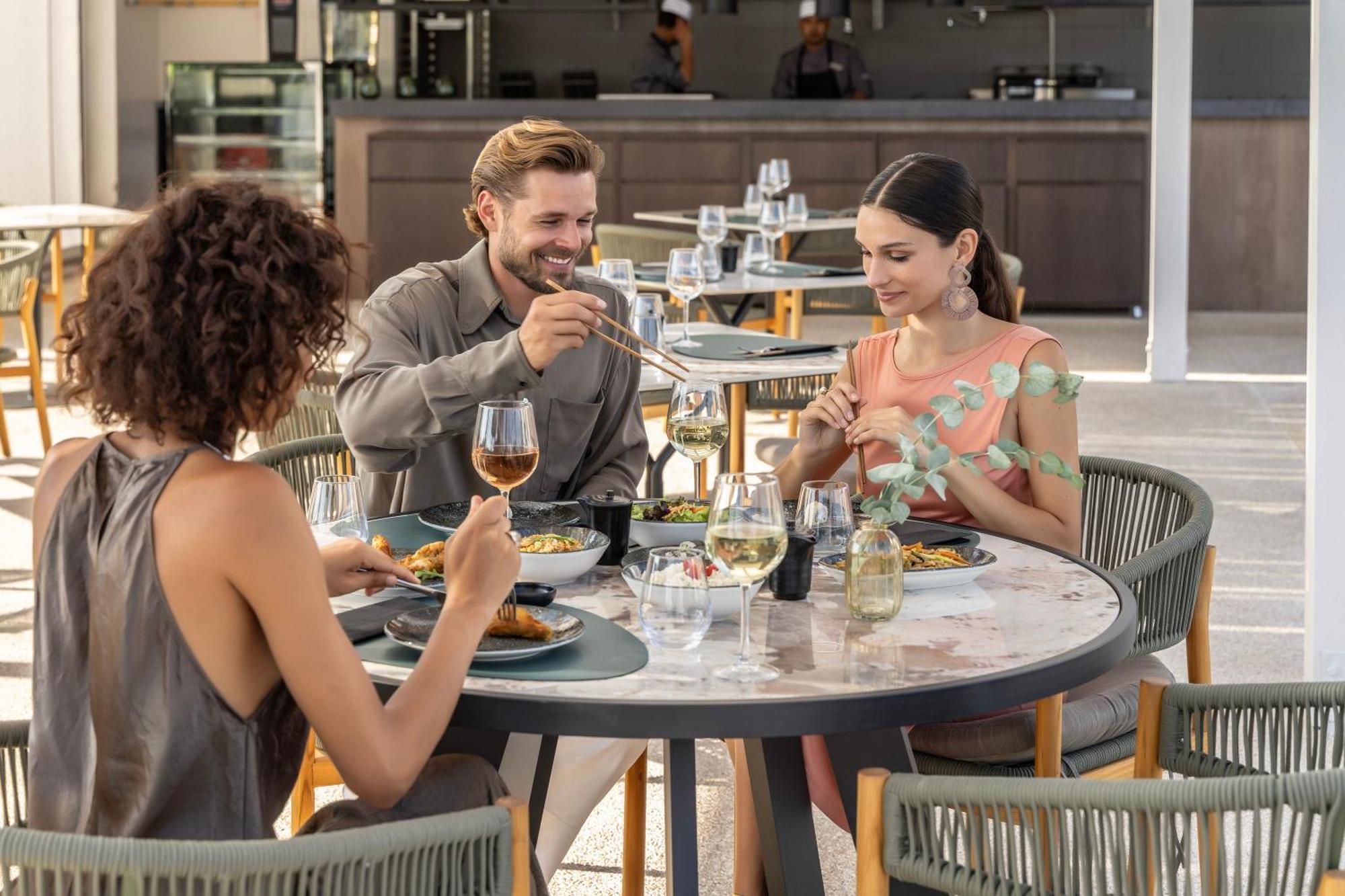 Cali Resort & Spa Designed For Adults By Louis Hotels Peyia Bagian luar foto